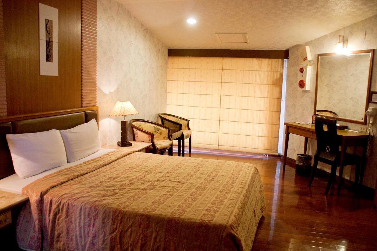טאינאן Paiwei Motel מראה חיצוני תמונה